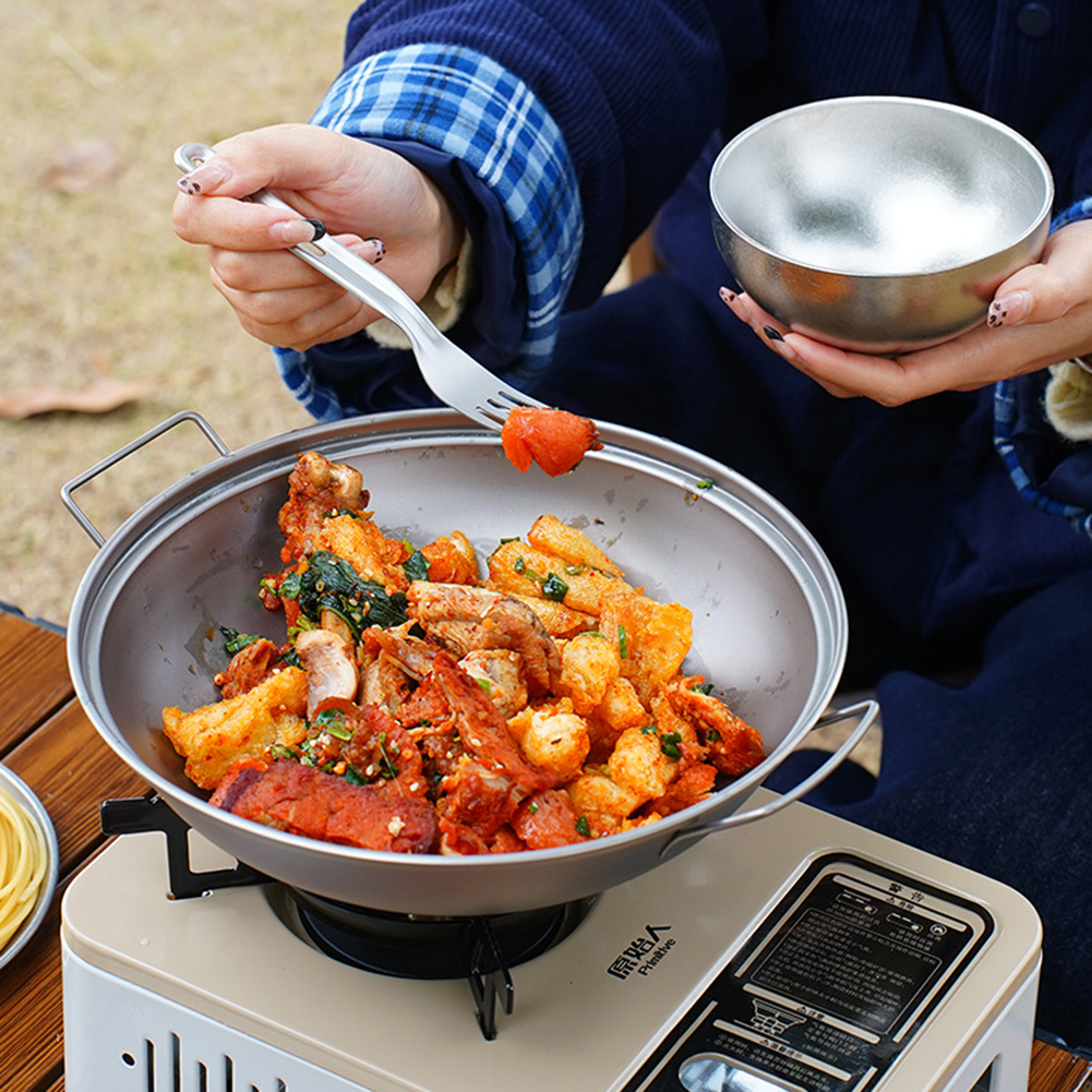 Titanium Wok Pan with Lid Doub - Campfire Cooking Anime avis et prix